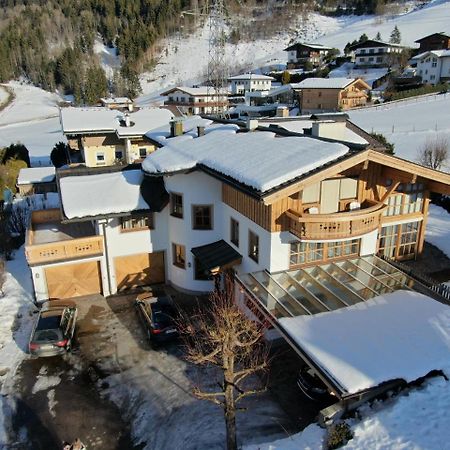 Alpenappartement Kaprun Exterior foto
